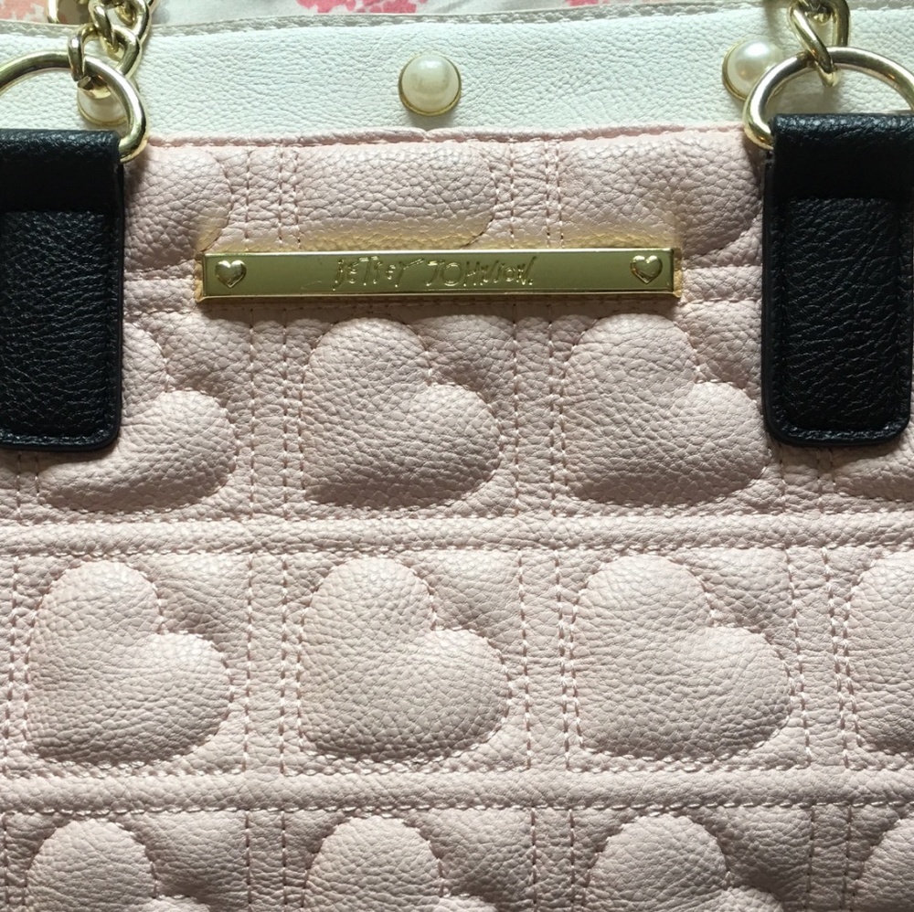 Betsey Johnson purse - Picture 2 of 5